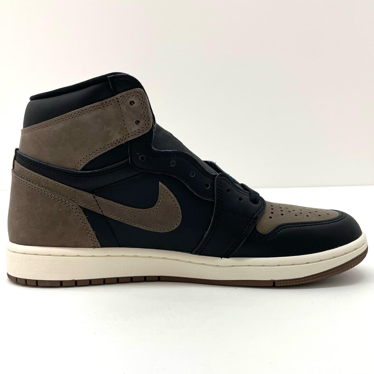 NIKE | ナイキ Air Jordan 1 Retro High OG スニーカー DZ5485-020 ブラウン×ブラック 27cm