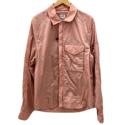 C.P.Company | シーピーカンパニー Chrome-R Full Zip Overshirt ナイロンジャケット 14CMOS041A ピンク サイズ：M【尾張小牧店】