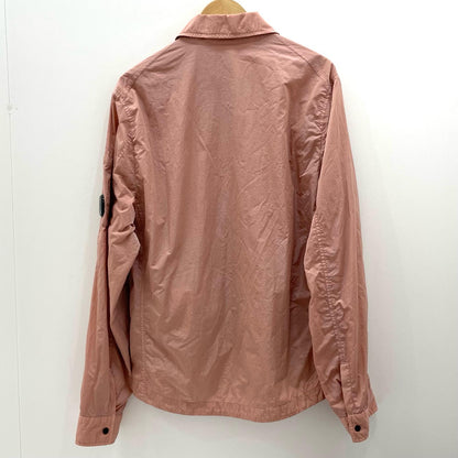 C.P.Company | シーピーカンパニー Chrome-R Full Zip Overshirt ナイロンジャケット 14CMOS041A ピンク サイズ：M【尾張小牧店】