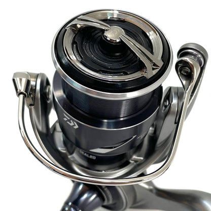 【フィッシング/釣り/釣具/リール】 【スピニングリール】Daiwa | ダイワ 25カルディア LT2500S-XH【尾張小牧店】
