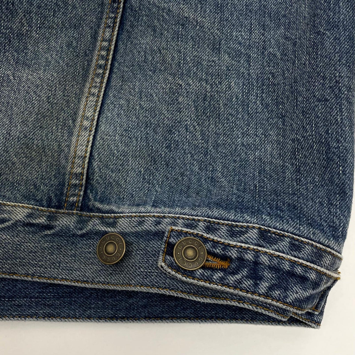 【中古】GUCCI | グッチ Cat Logo Embroidered Denim Jacket Denim デニムジャケット 631186 XDBGS ブルー サイズ：50【尾張小牧店】