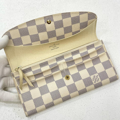 LOUIS VUITTON | ルイ・ヴィトン 二つ折り財布 ホワイト【尾張小牧店】