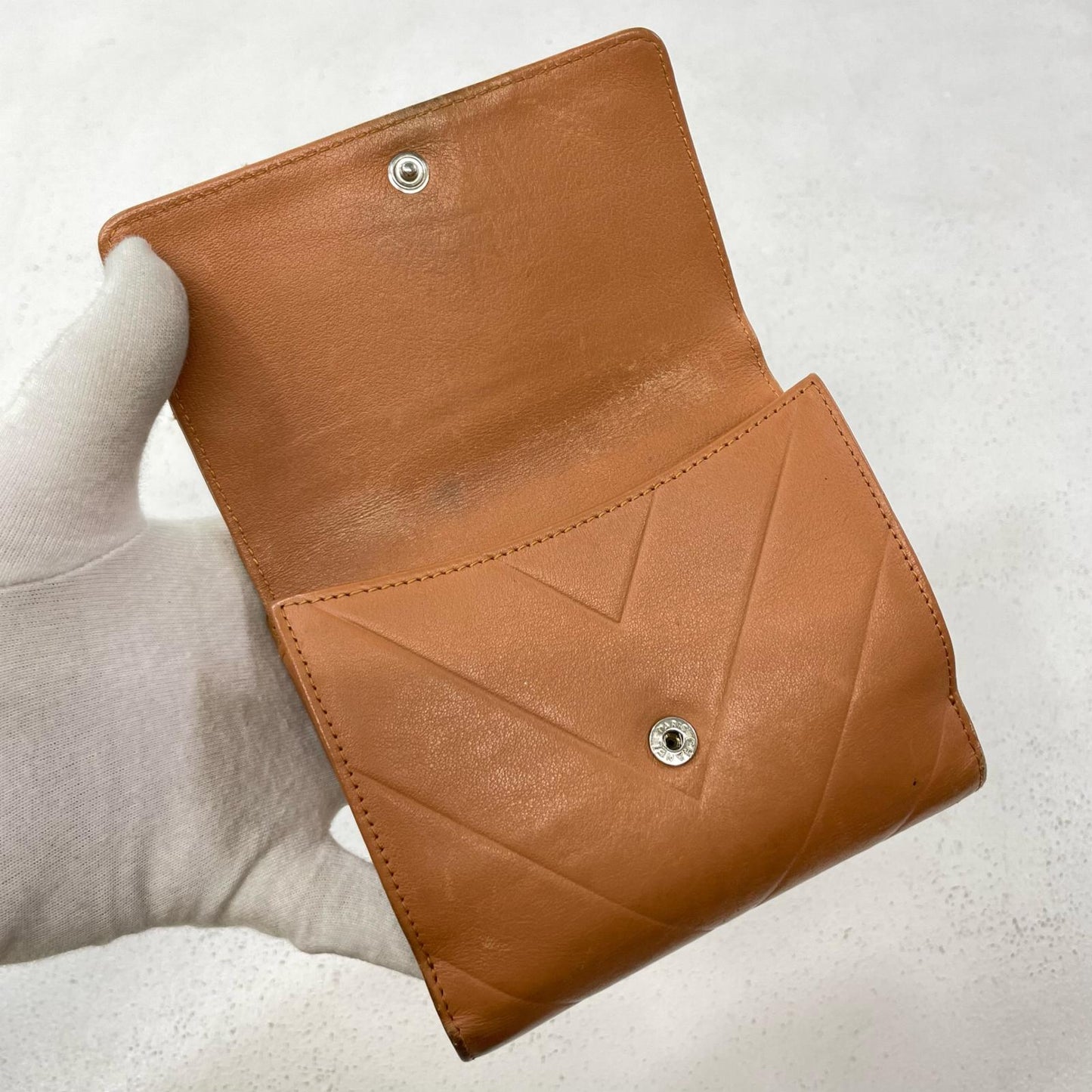 CHANEL | シャネル 二つ折り財布 キャメル【尾張小牧店】