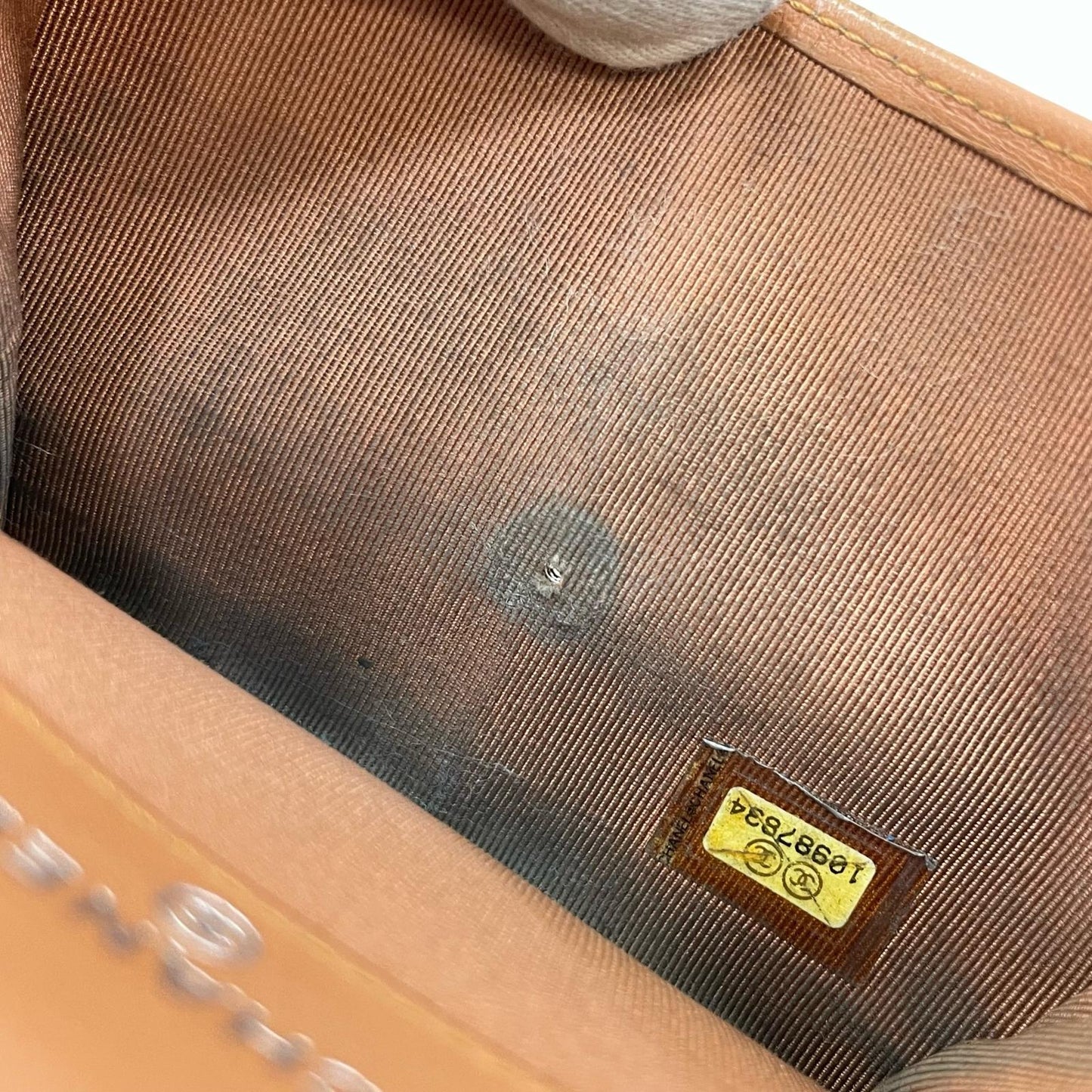 CHANEL | シャネル 二つ折り財布 キャメル【尾張小牧店】