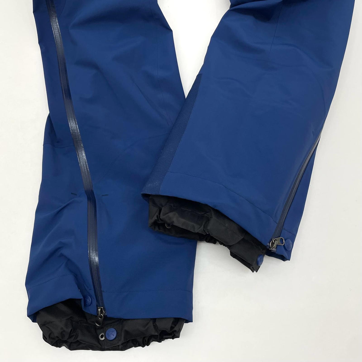 【中古】ARC'TERYX | アークテリクス BETA SV BIB 冬山登山　ゴアテックスシェルパンツ 21790-115272 ブルー サイズ：S【尾張小牧店】