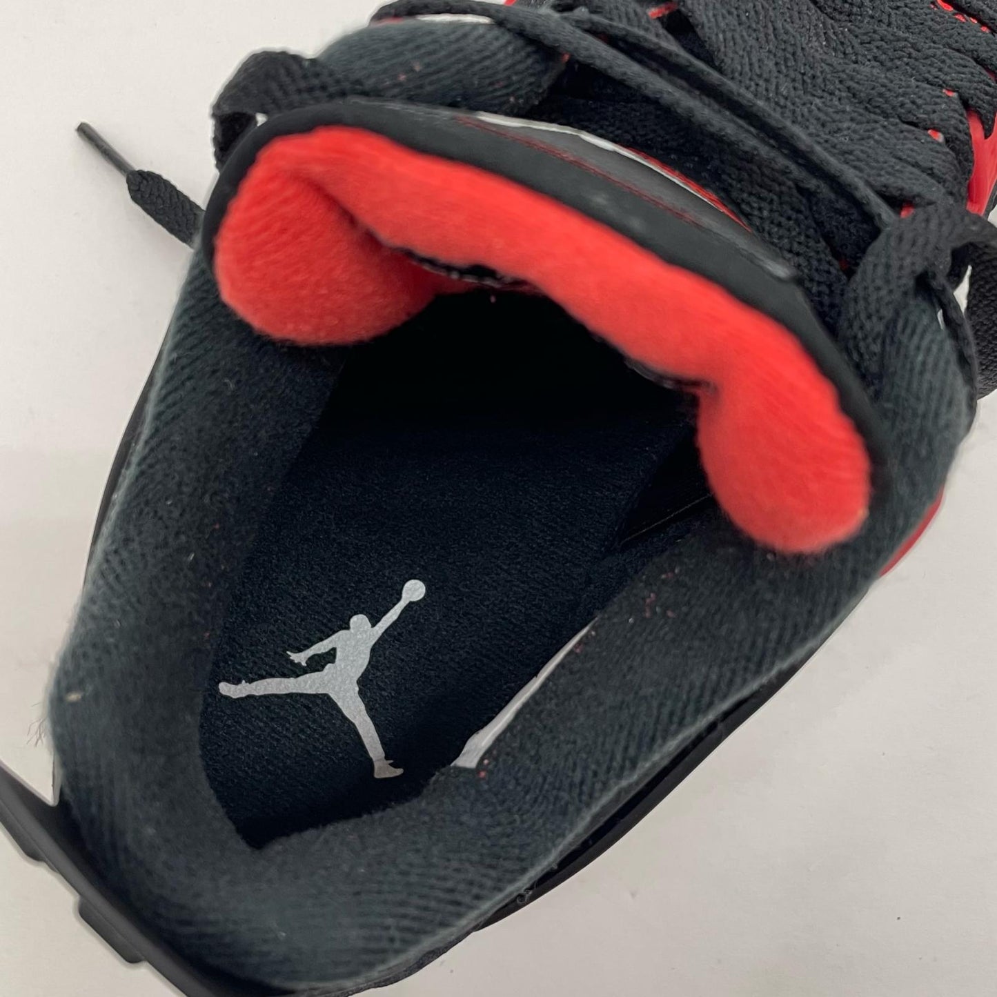 NIKE | ナイキ AIR JORDAN 4 RETRO スニーカー CT8527-016 ブラック×レッド 27cm【尾張小牧店】