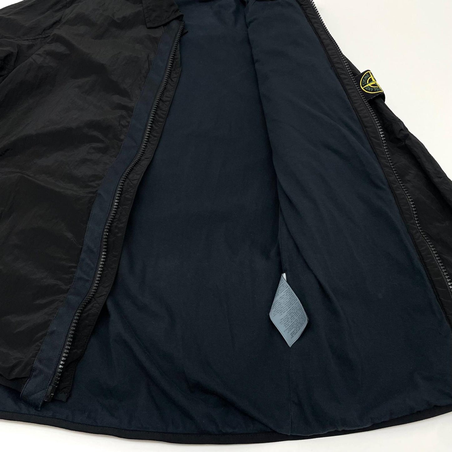 【中古】STONE ISLAND | ストーンアイランド ナイロンジャケット ブラック サイズ：M【尾張小牧店】