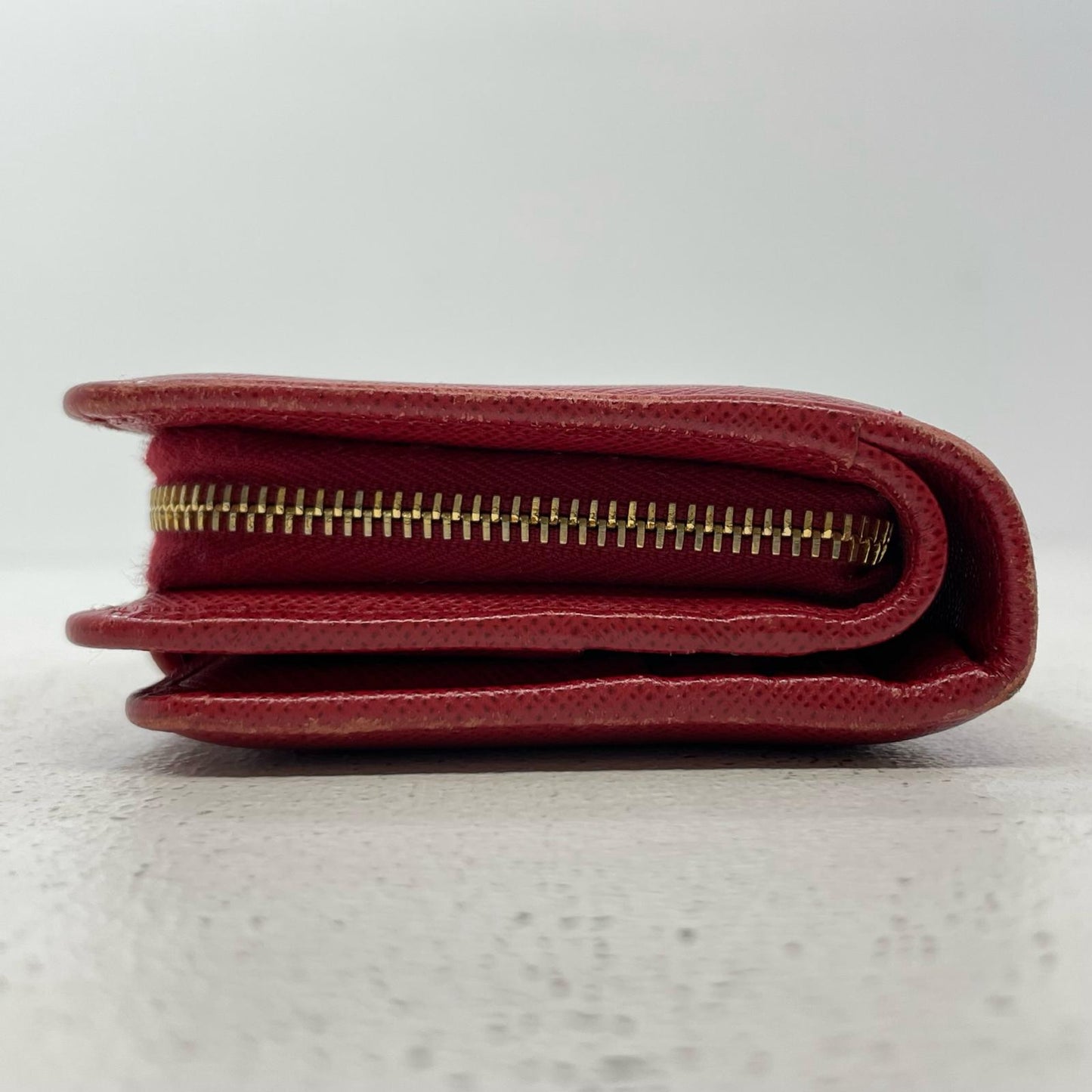 PRADA | プラダ 二つ折り財布 レッド【尾張小牧店】