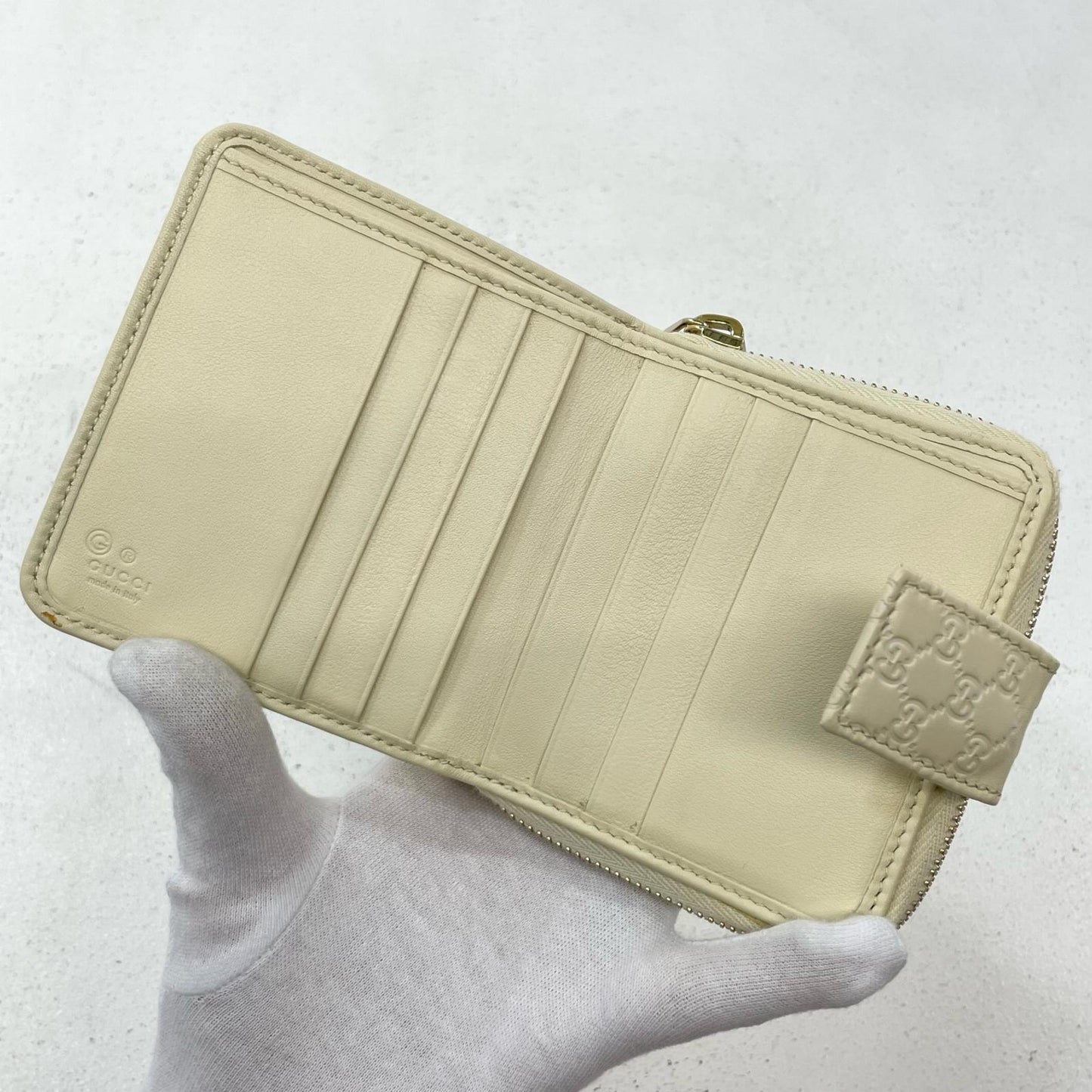 GUCCI | グッチ 二つ折り財布 ホワイト【尾張小牧店】