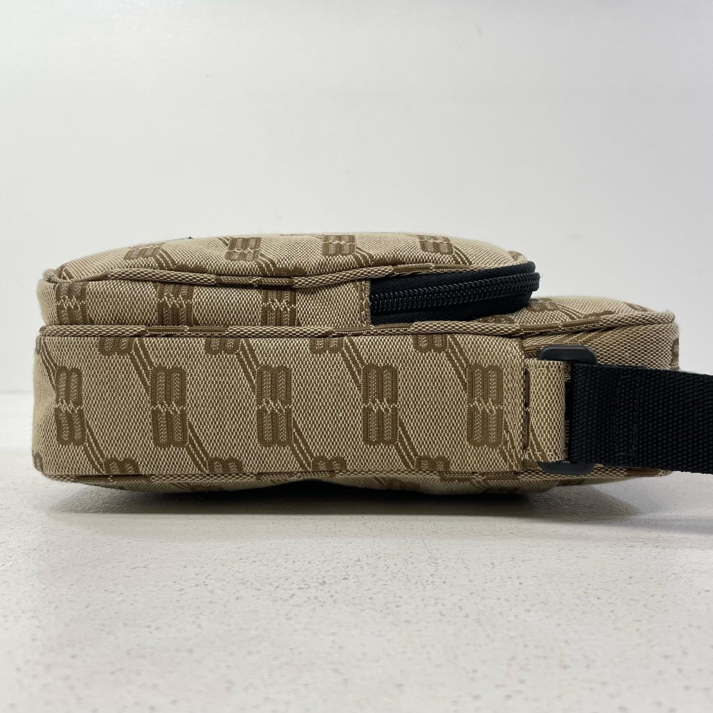 BALENCIAGA | バレンシアガ ショルダーバッグ ブラウン【尾張小牧店】