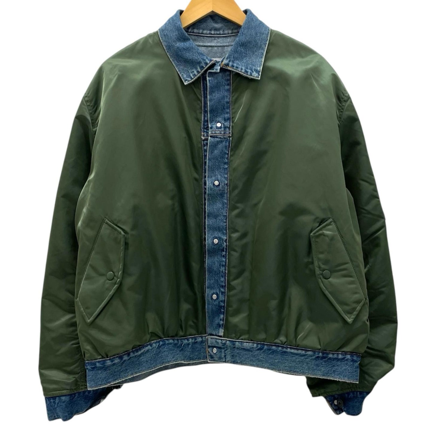 【中古】JUNYA WATANABE | ジュンヤワタナベ　26SS alpha industries / MA-1 CUSTOMIZED JACKET リバーシブルデニムジャケット　WQ-J911-100-1-4 カーキ×ブルー サイズ：L【尾張小牧店】