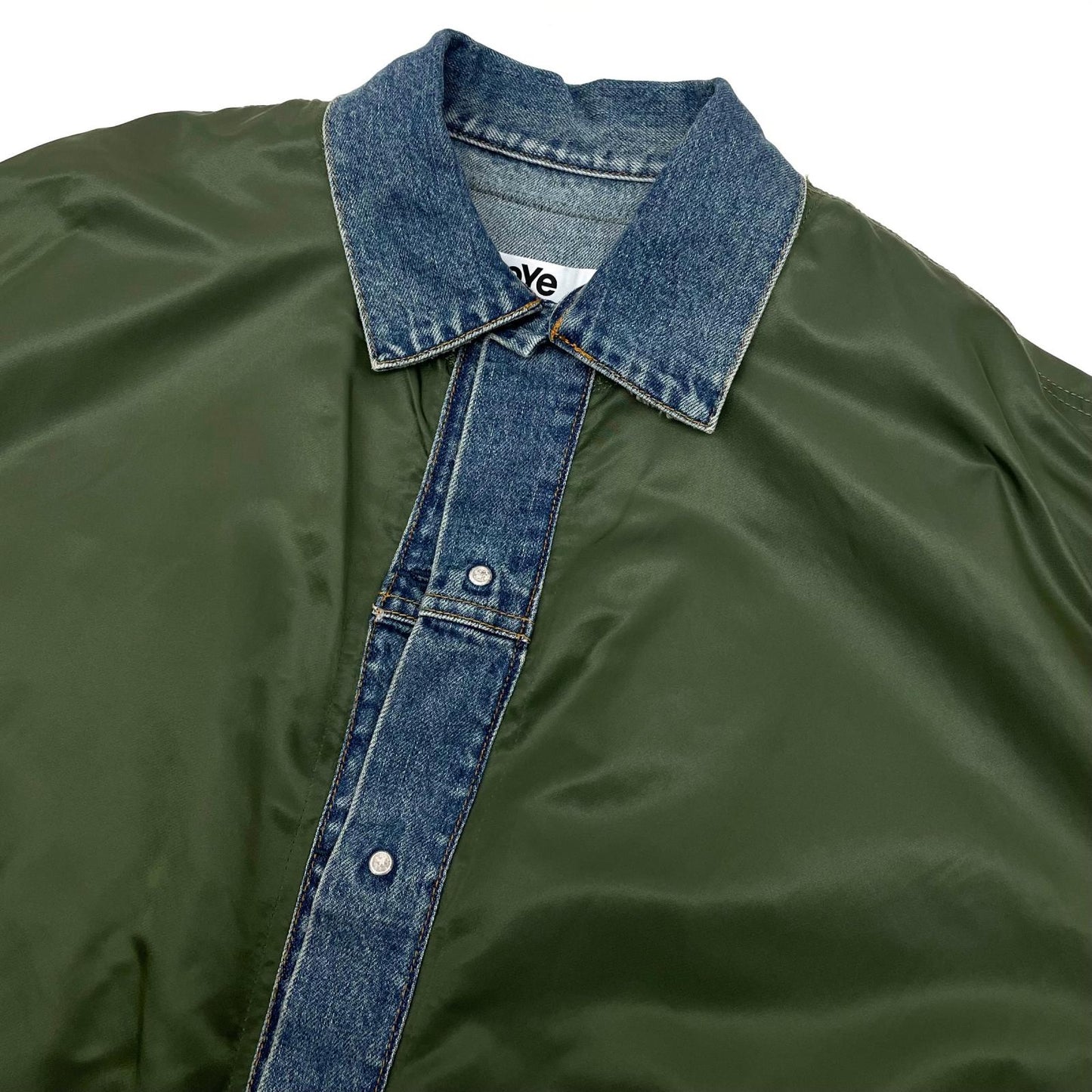 【中古】JUNYA WATANABE | ジュンヤワタナベ　26SS alpha industries / MA-1 CUSTOMIZED JACKET リバーシブルデニムジャケット　WQ-J911-100-1-4 カーキ×ブルー サイズ：L【尾張小牧店】