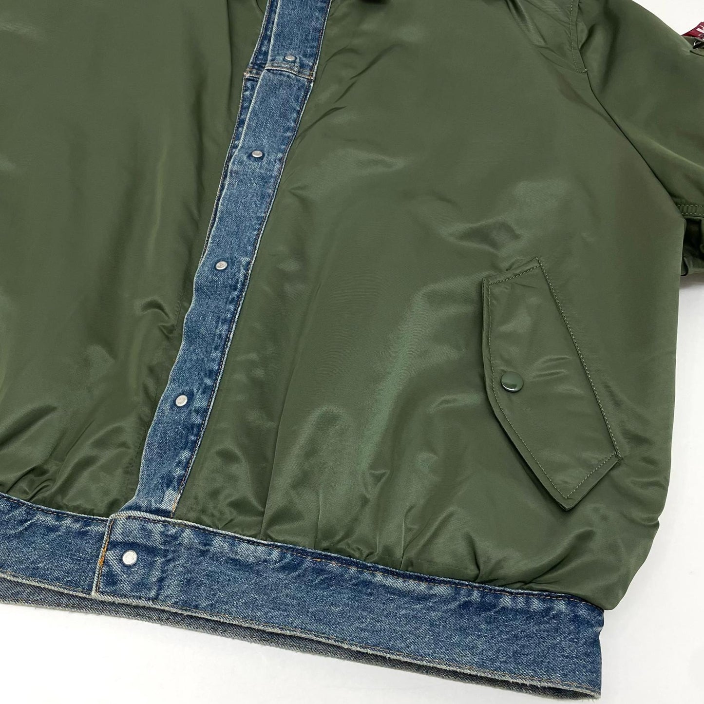 【中古】JUNYA WATANABE | ジュンヤワタナベ　26SS alpha industries / MA-1 CUSTOMIZED JACKET リバーシブルデニムジャケット　WQ-J911-100-1-4 カーキ×ブルー サイズ：L【尾張小牧店】
