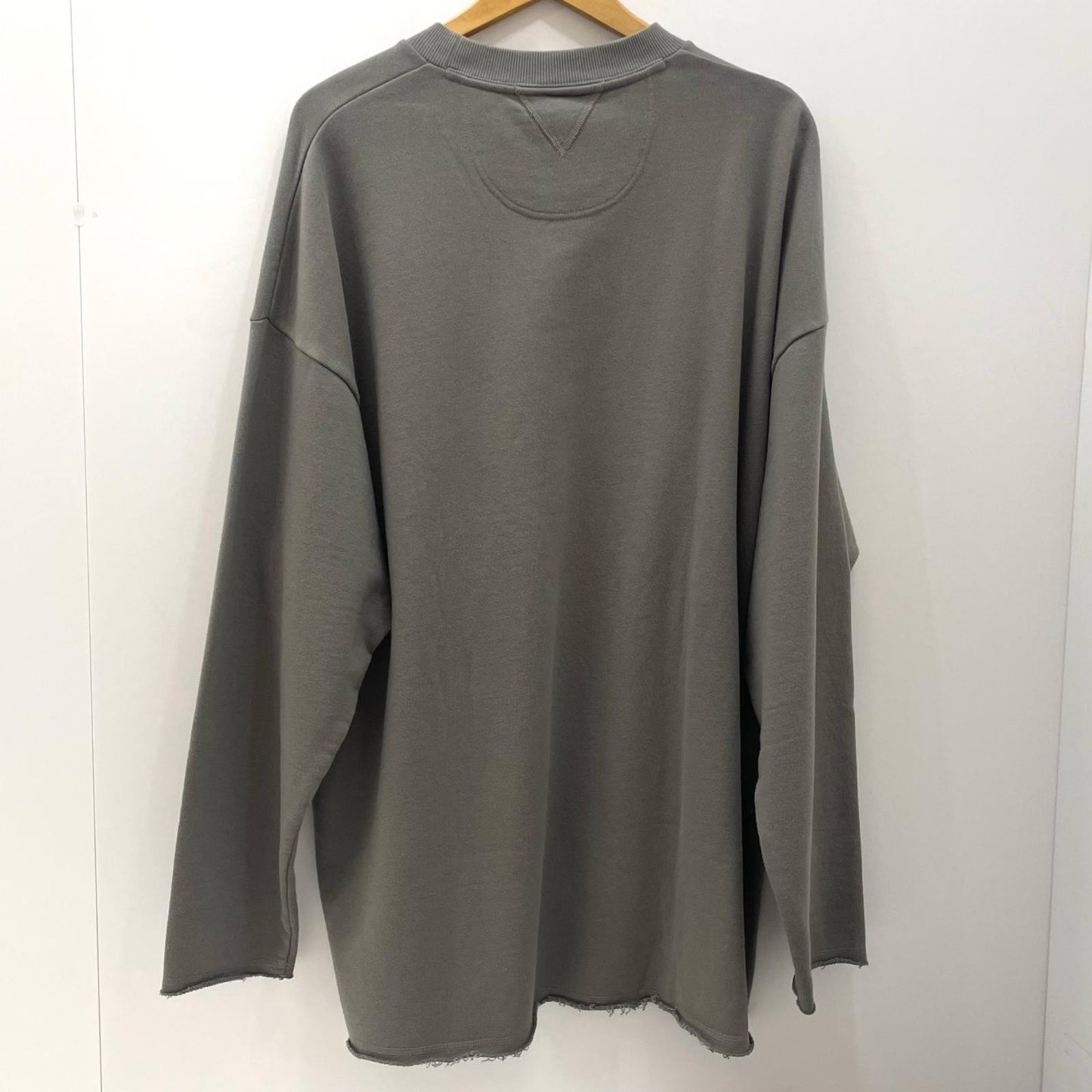 【中古】WHITE MOUNTAINEERING | ホワイトマウンテニアリング　26SS VINTAGE SWEAT SHIRT 長袖スウェット WM2671528 グレー サイズ：4【尾張小牧店】