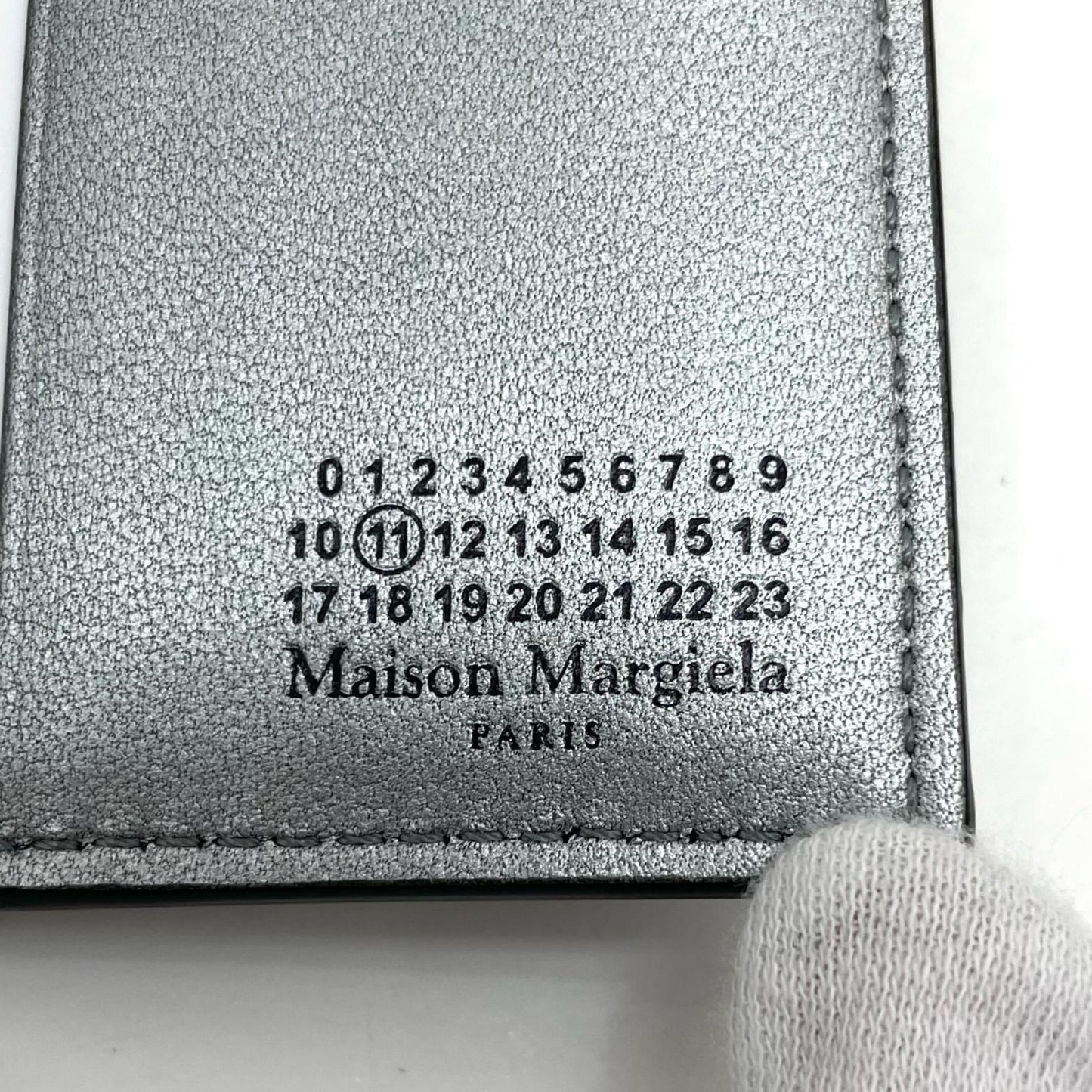 Maison Margiela | メゾンマルジェラ 二つ折り財布 SA2UI0014 P8729 ブラック【尾張小牧店】