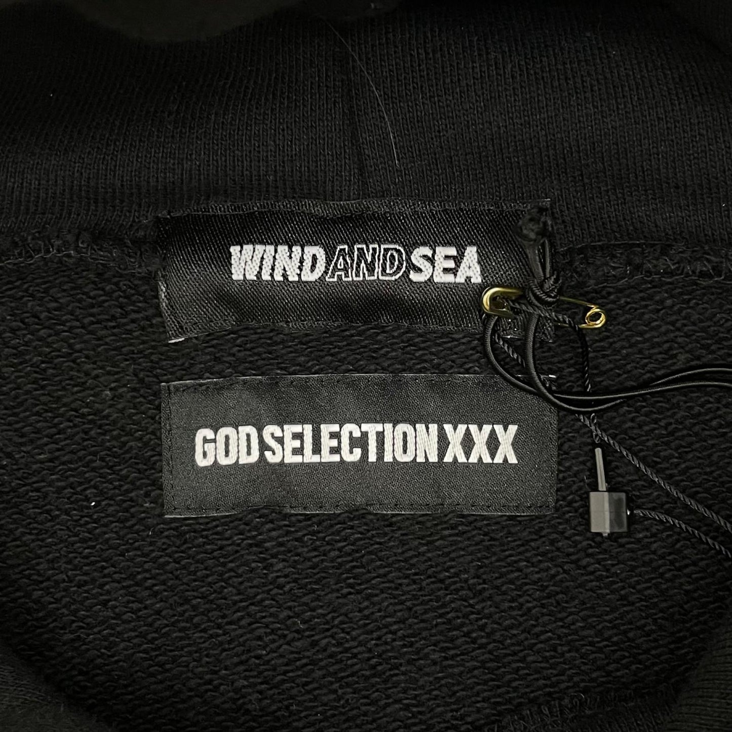 【中古】WIND AND SEA×GOD SELECTION XXX | ウィンダンシー×ゴッドセレクショントリプルエックス 長袖パーカー ブラック サイズ：M【尾張小牧店】