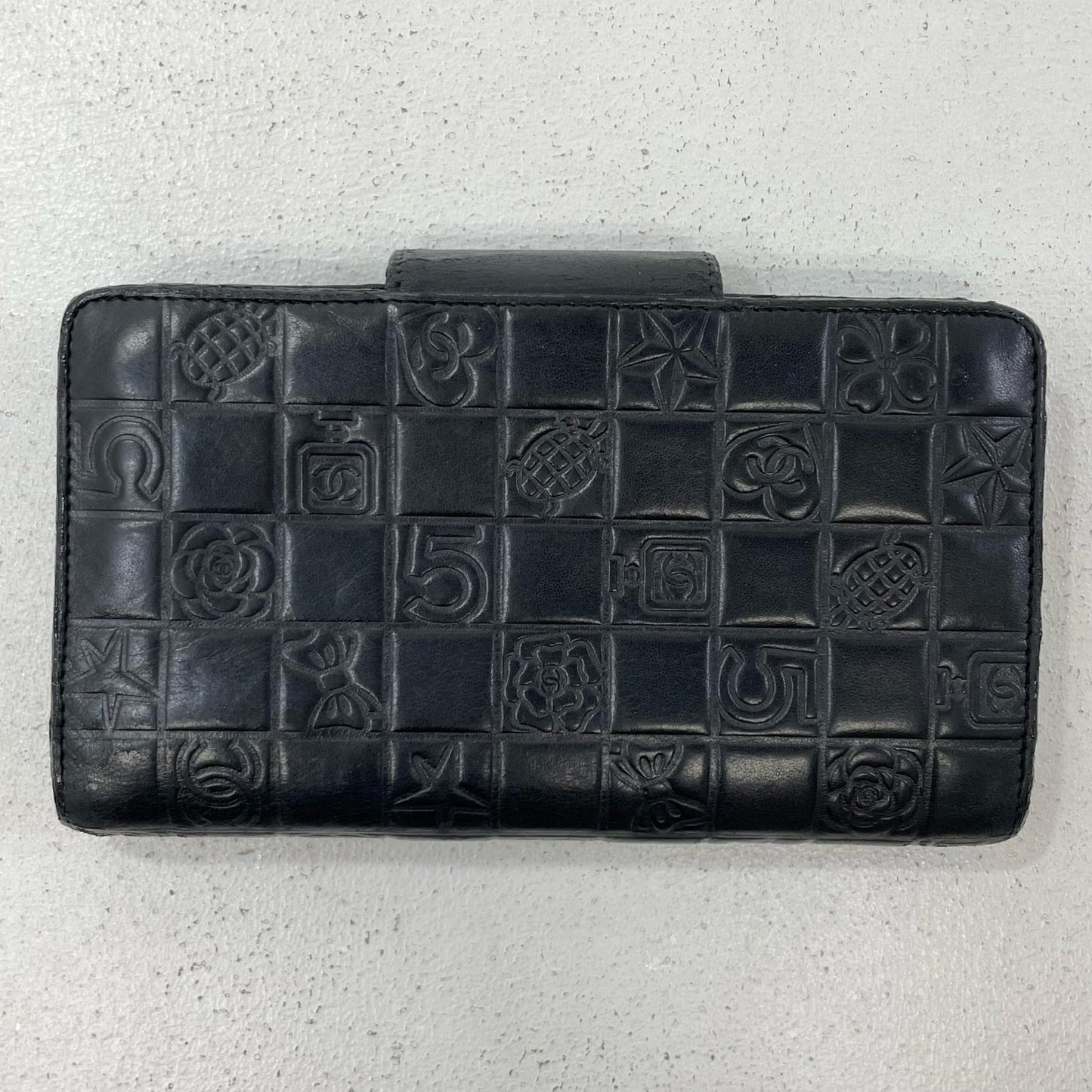 CHANEL | シャネル 二つ折り財布 ブラック【尾張小牧店】