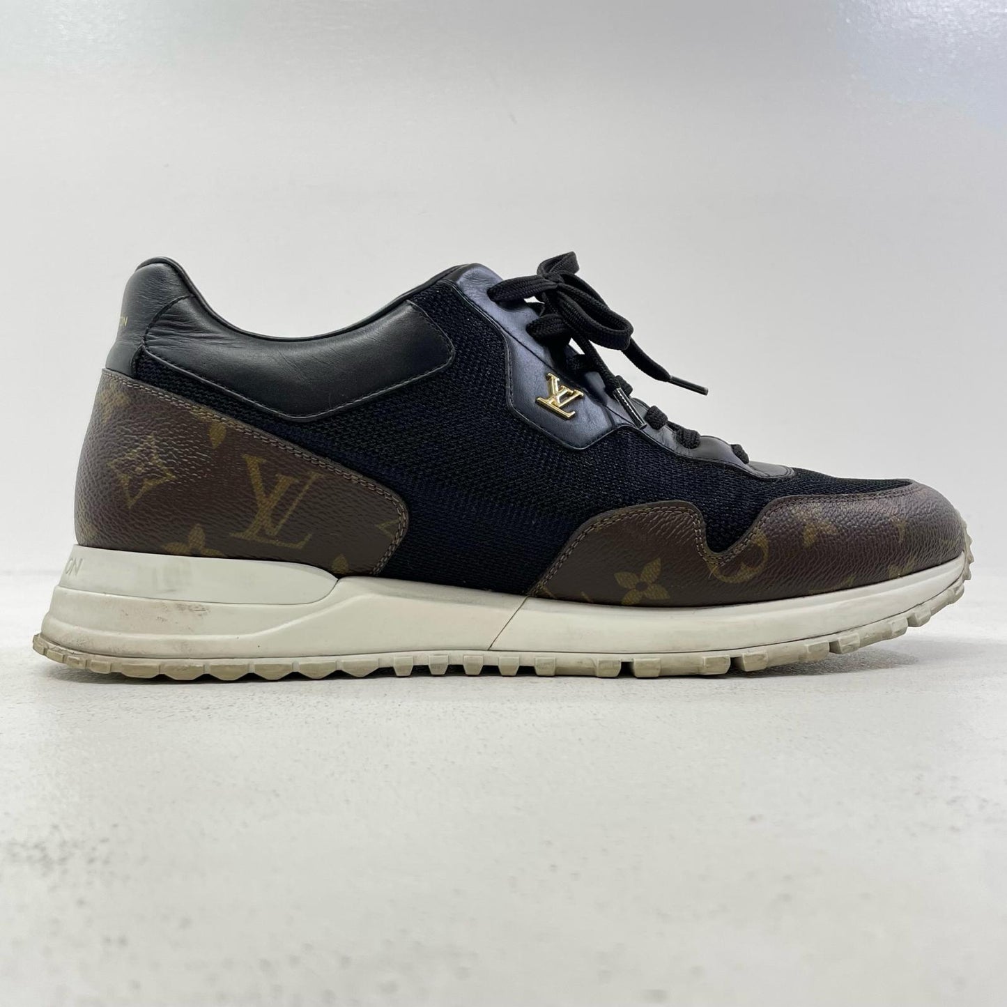 LOUIS VUITTON | ルイ・ヴィトン スニーカー ブラック×ブラウン【尾張小牧店】