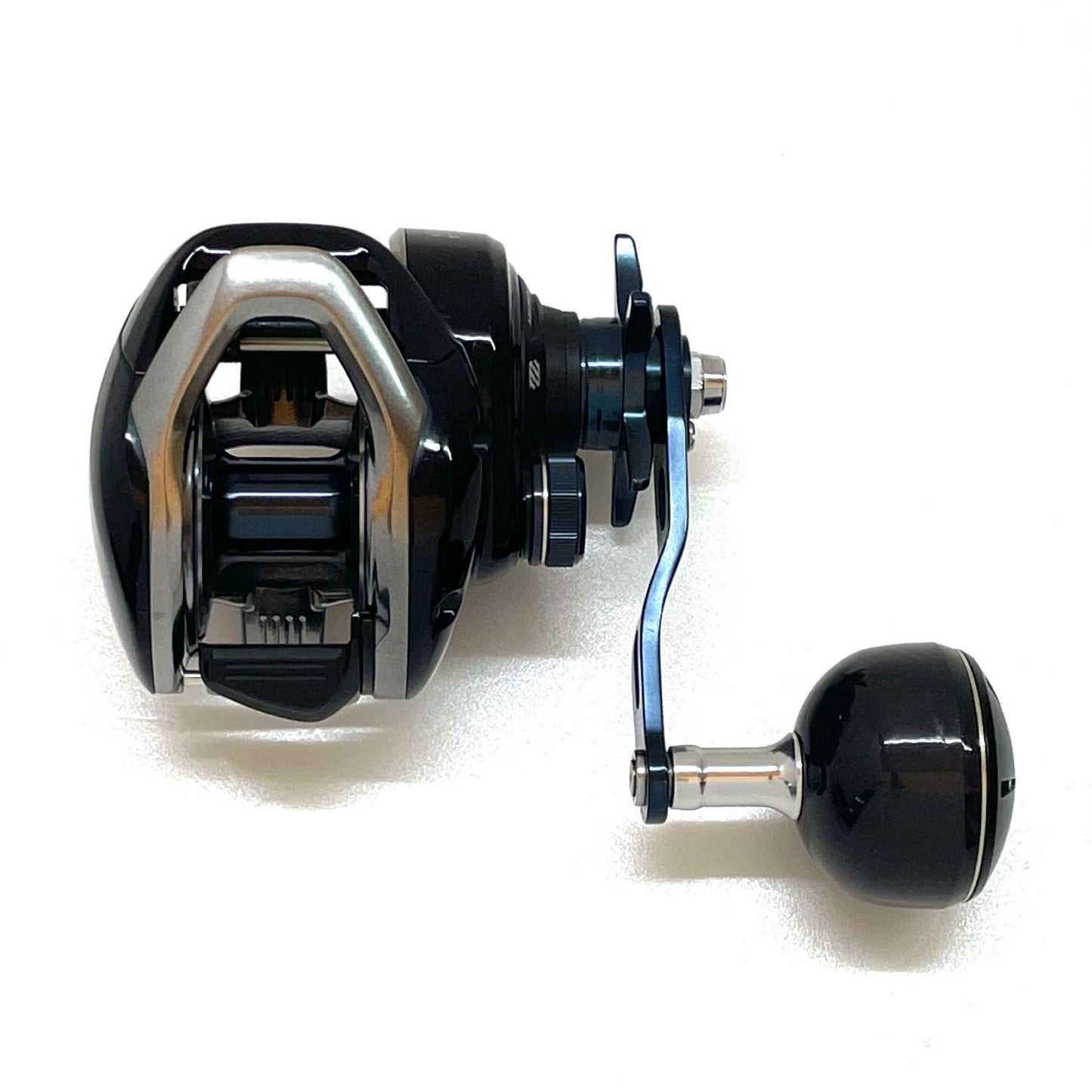 【フィッシング/釣り/釣具/リール】 【ベイトリール/右ハンドル】SHIMANO | シマノ 17グラップラー 300HG【尾張小牧店】