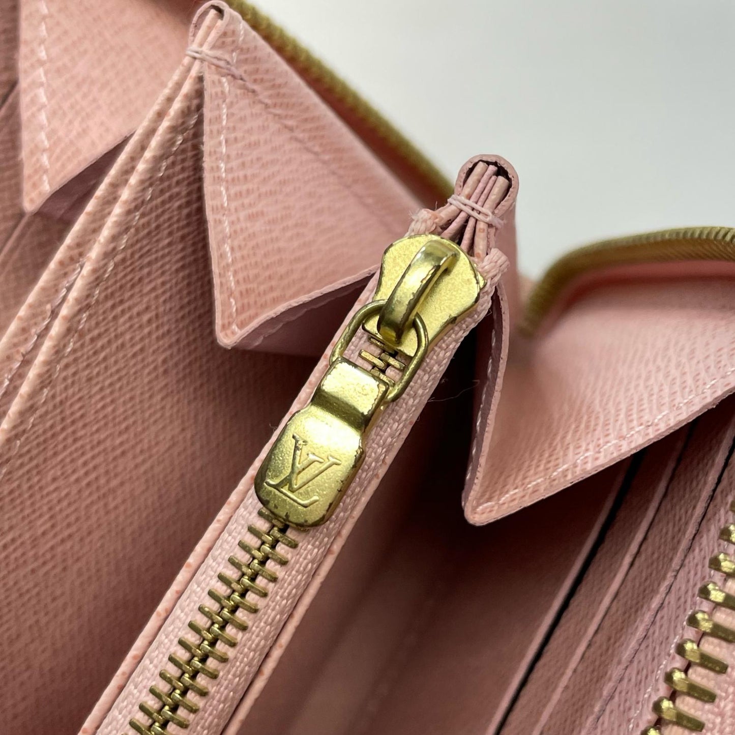 LOUIS VUITTON | ルイ・ヴィトン 長財布 ブラウン×ピンク【尾張小牧店】