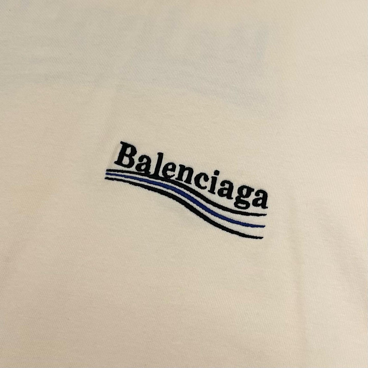 BALENCIAGA | バレンシアガ 半袖Ｔシャツ ベージュ サイズ：S【尾張小牧店】