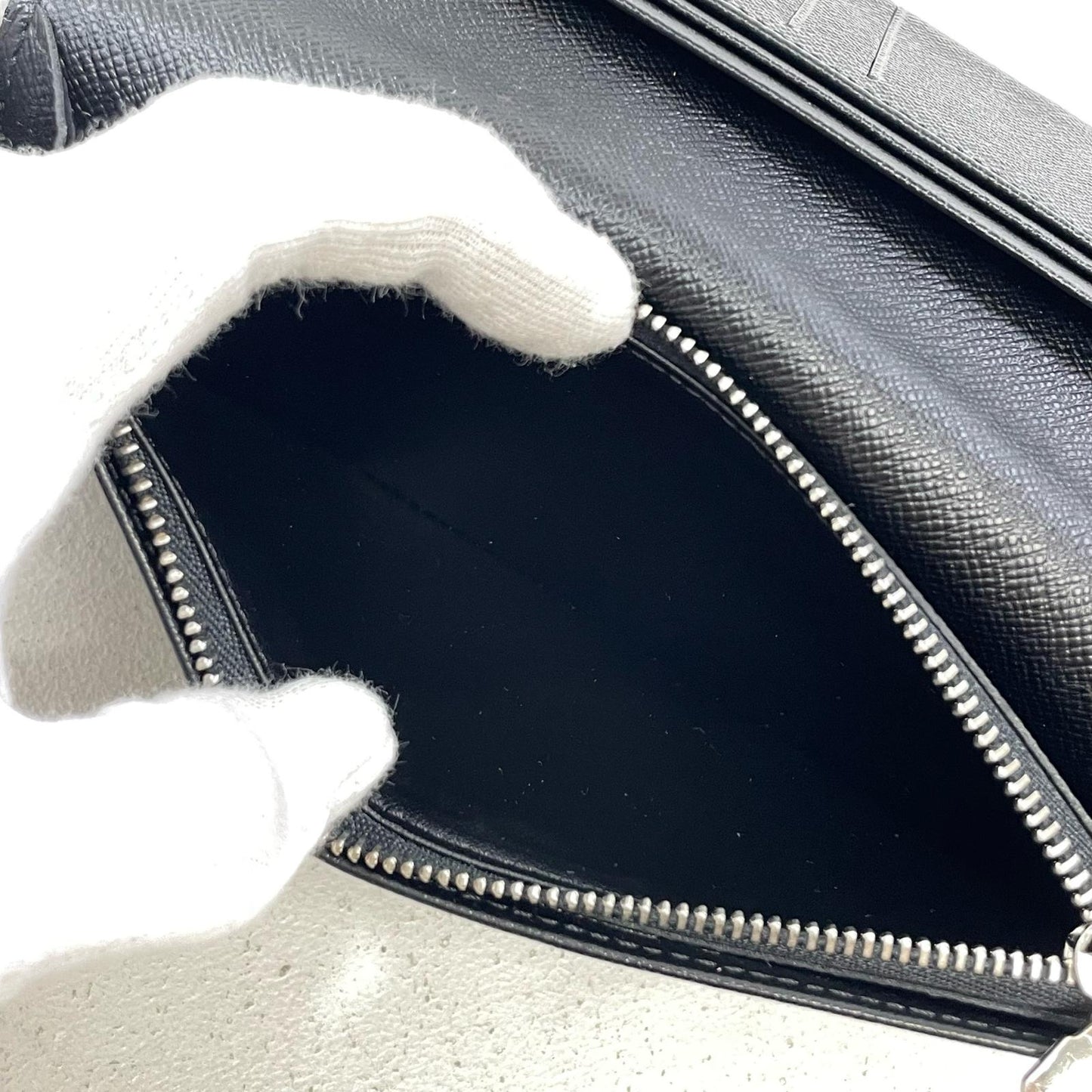 LOUIS VUITTON | ルイ・ヴィトン 長財布 ブラック【尾張小牧店】