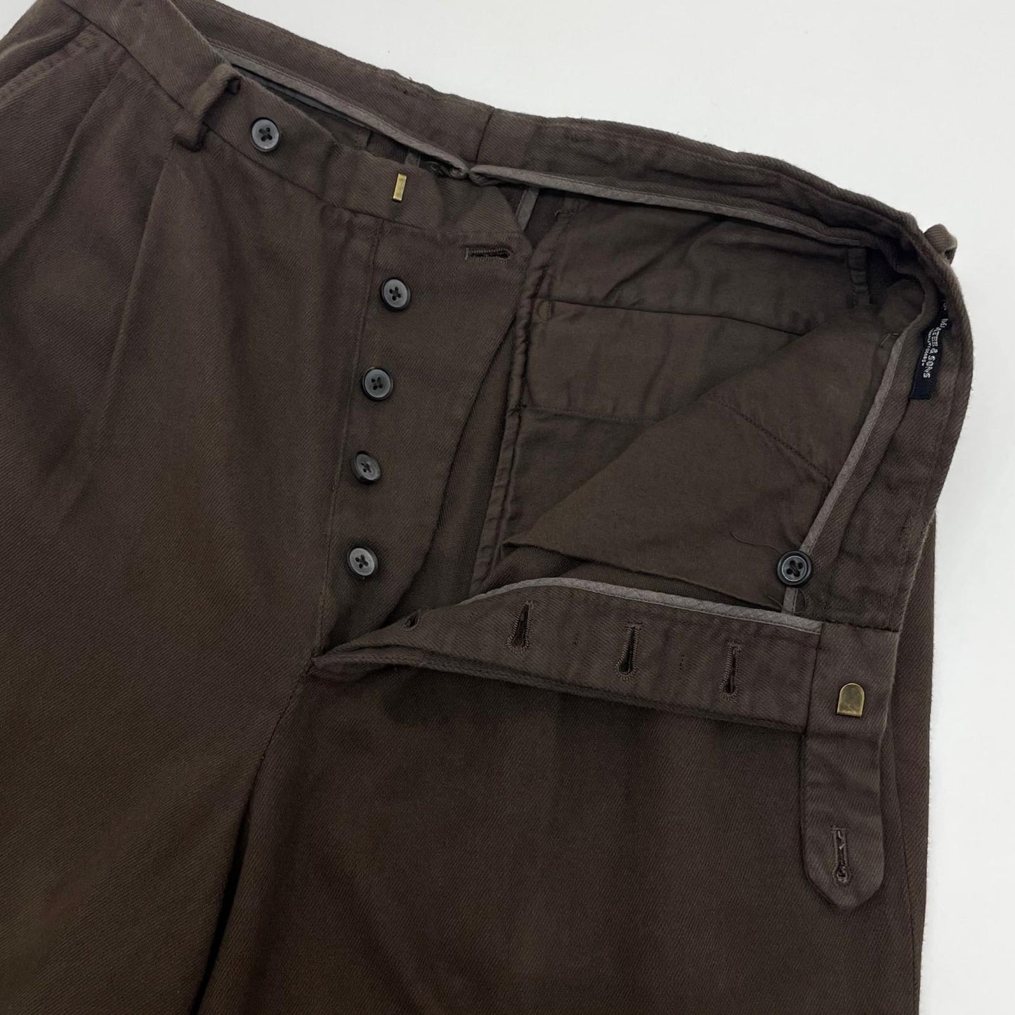 【中古】MAATEE&SONS | マーティーアンドサンズ スラックス パンツ MTLI5303-0201 ブラウン サイズ：2【尾張小牧店】