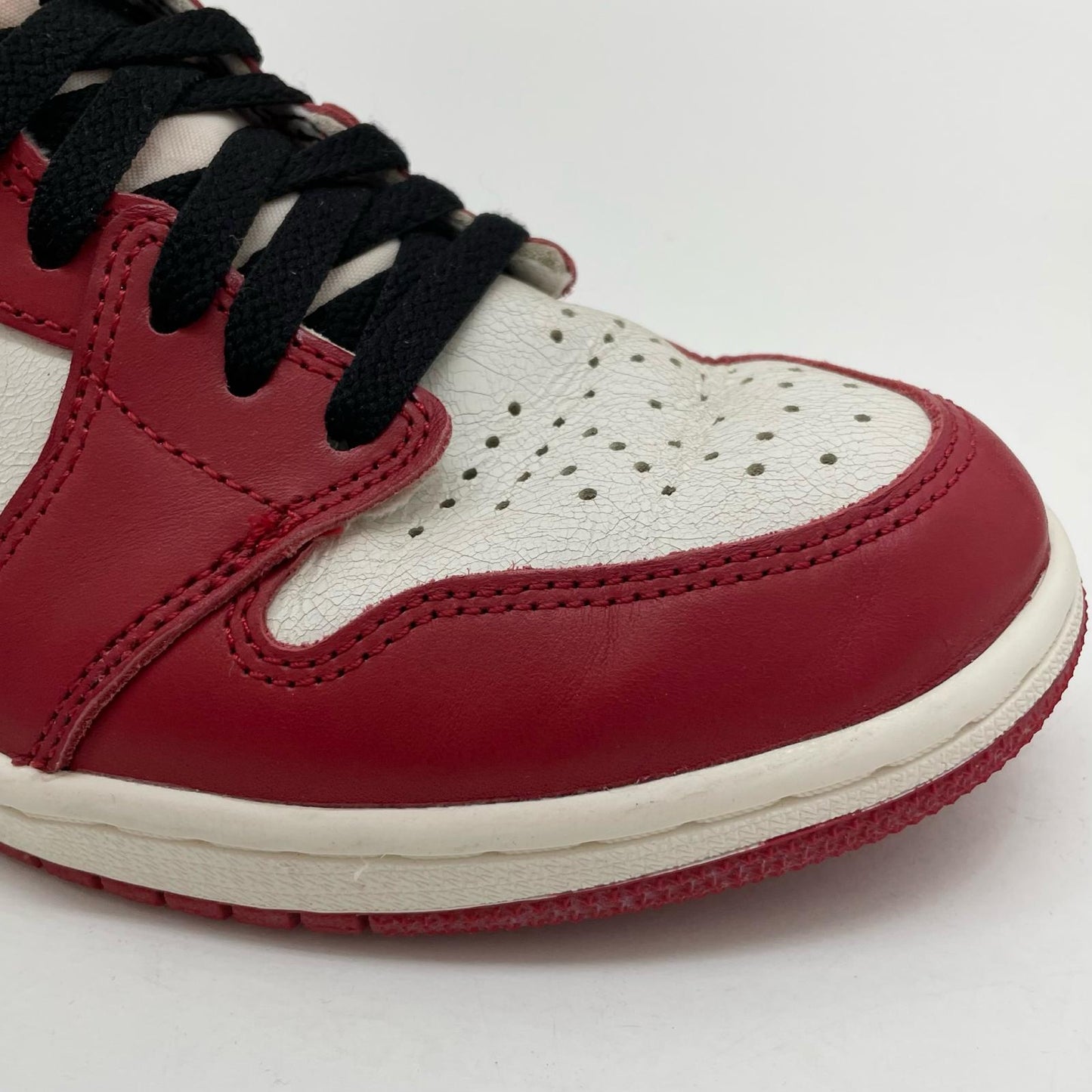 NIKE | ナイキ AIR JORDAN 1 Retro High OG スニーカー DZ5485-612 レッド×ホワイト×ブラック 26cm【尾張小牧店】