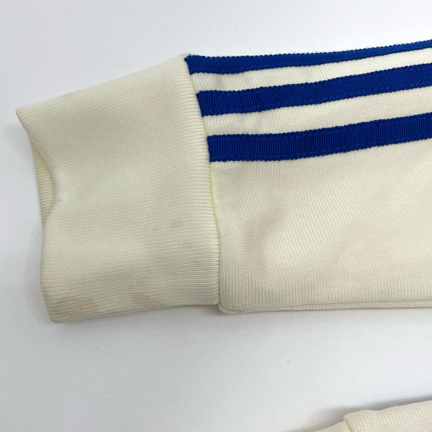 adidas | アディダス その他アウター ホワイト【尾張小牧店】