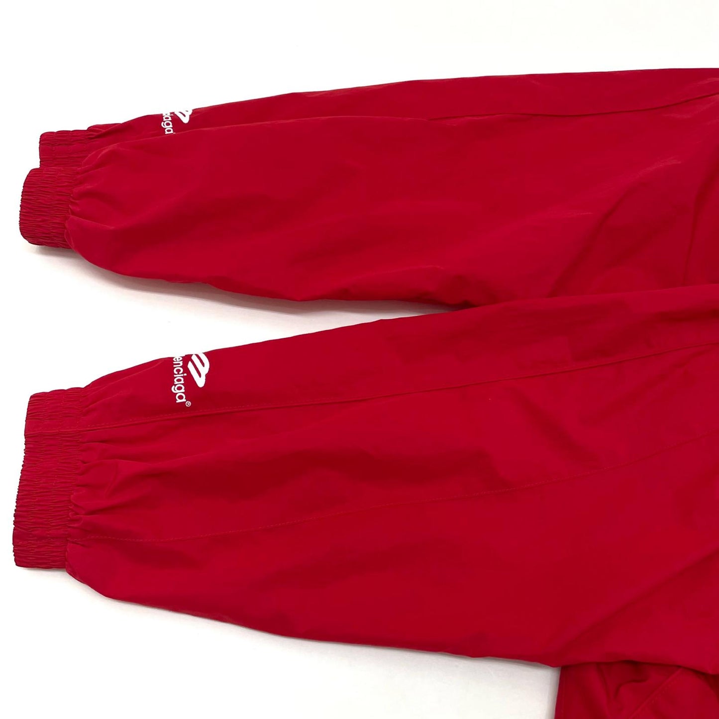 【中古】BALENCIAGA | バレンシアガ ナイロンジャケット レッド サイズ：44【尾張小牧店】