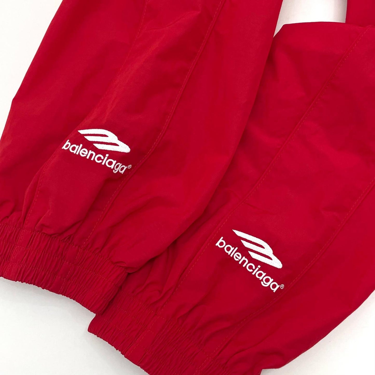 【中古】BALENCIAGA | バレンシアガ ナイロンジャケット レッド サイズ：44【尾張小牧店】