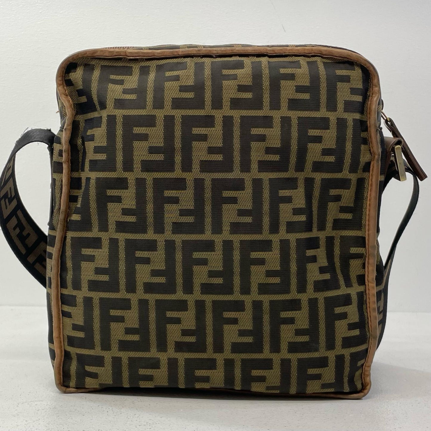 FENDI | フェンディ ショルダーバッグ ブラウン【尾張小牧店】