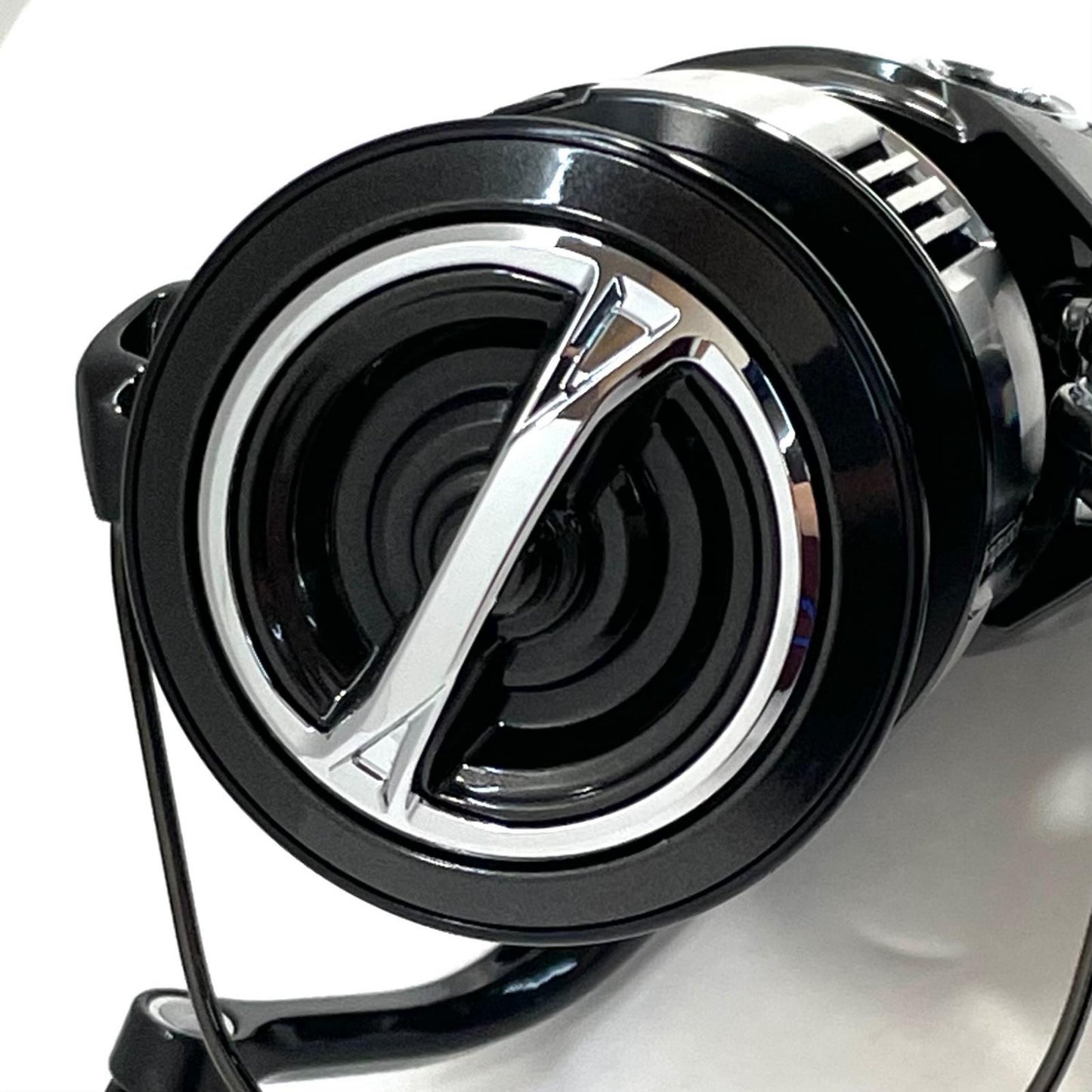 【フィッシング/釣り/釣具/リール】 【スピニングリール】SHIMANO | シマノ 23ヴァンキッシュ 4000XG【尾張小牧店】