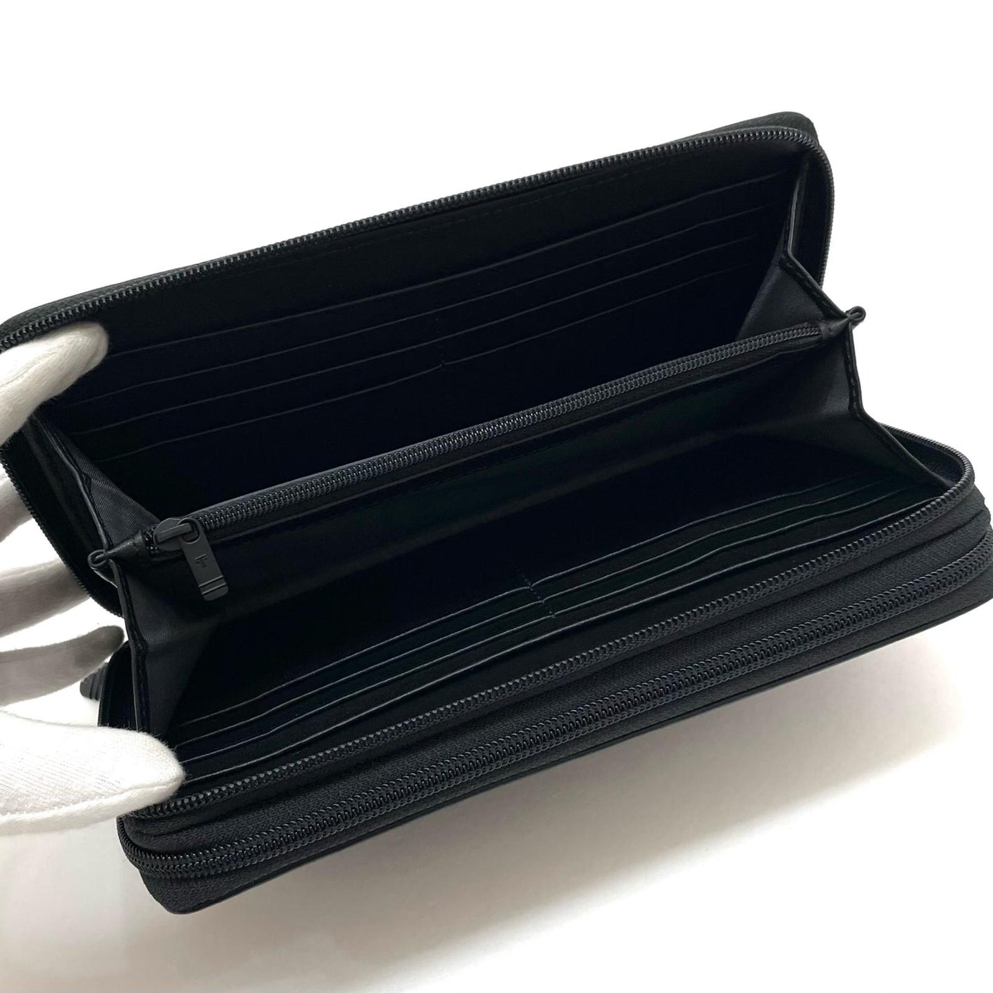 TUMI | トゥミ DOUBLE ZIP AROUND CLUTCH 長財布 ブラック【尾張小牧店】