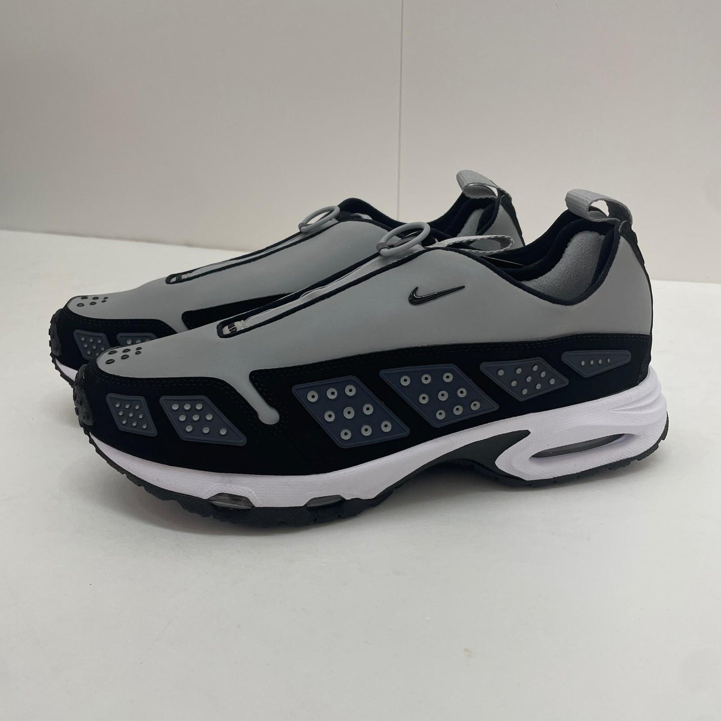 【中古】NIKE | ナイキ Women's Air Max SNDR スニーカー 27.5cm HF1199-001 グレー【尾張小牧店】