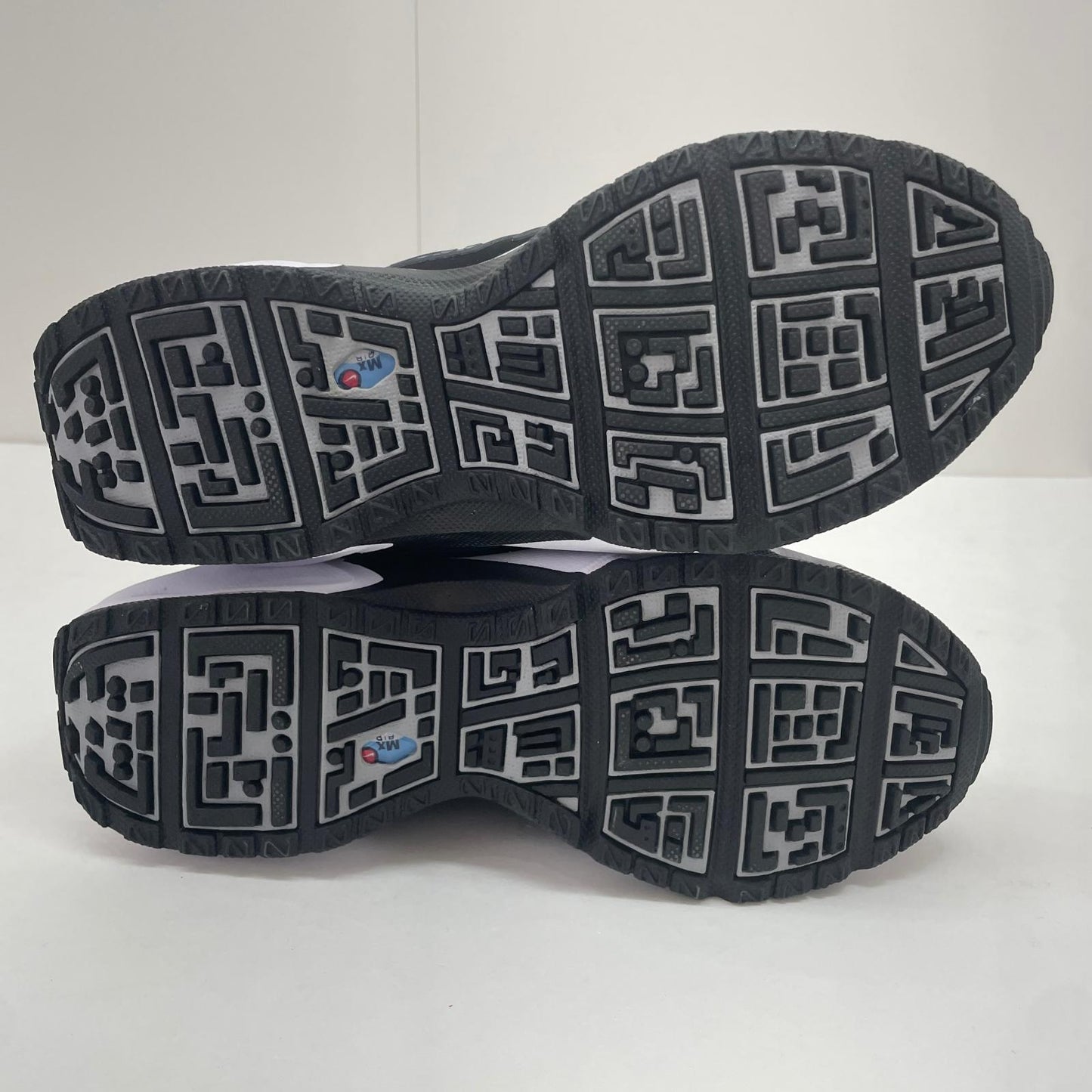 【中古】NIKE | ナイキ Women's Air Max SNDR スニーカー 27.5cm HF1199-001 グレー【尾張小牧店】