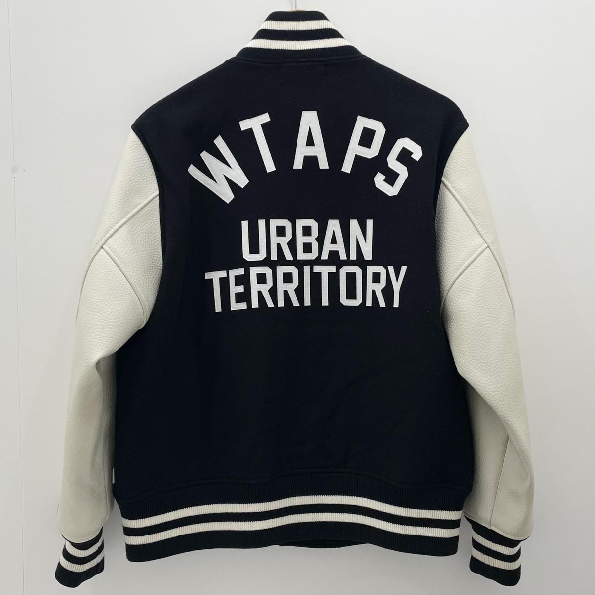 【中古】W)TAPS | ダブルタップス スタジャン ブラック×ホワイト サイズ：2【尾張小牧店】