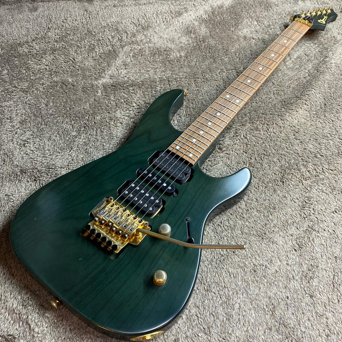 Charvel | シャーベル 楽器 CDX-090【尾張小牧店】