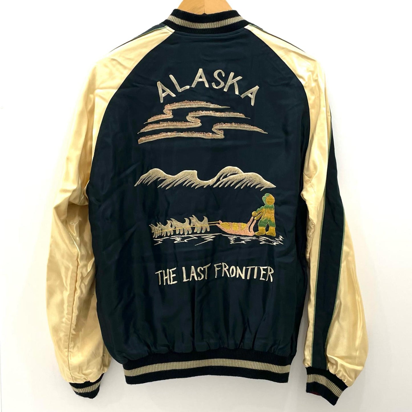 TAILOR TOYO(東洋エンタープライズ) | テイラートウヨウテイラートーヨー スーベニアジャケット TT13838 ブラック×マルチカラー サイズ：L【尾張小牧店】