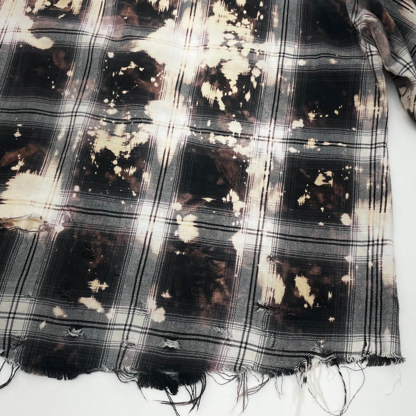 【中古】Rafu | ラフ Bleached & Damaged Shirt チェック柄長袖シャツ ブラック×マルチカラー サイズ：L【尾張小牧店】