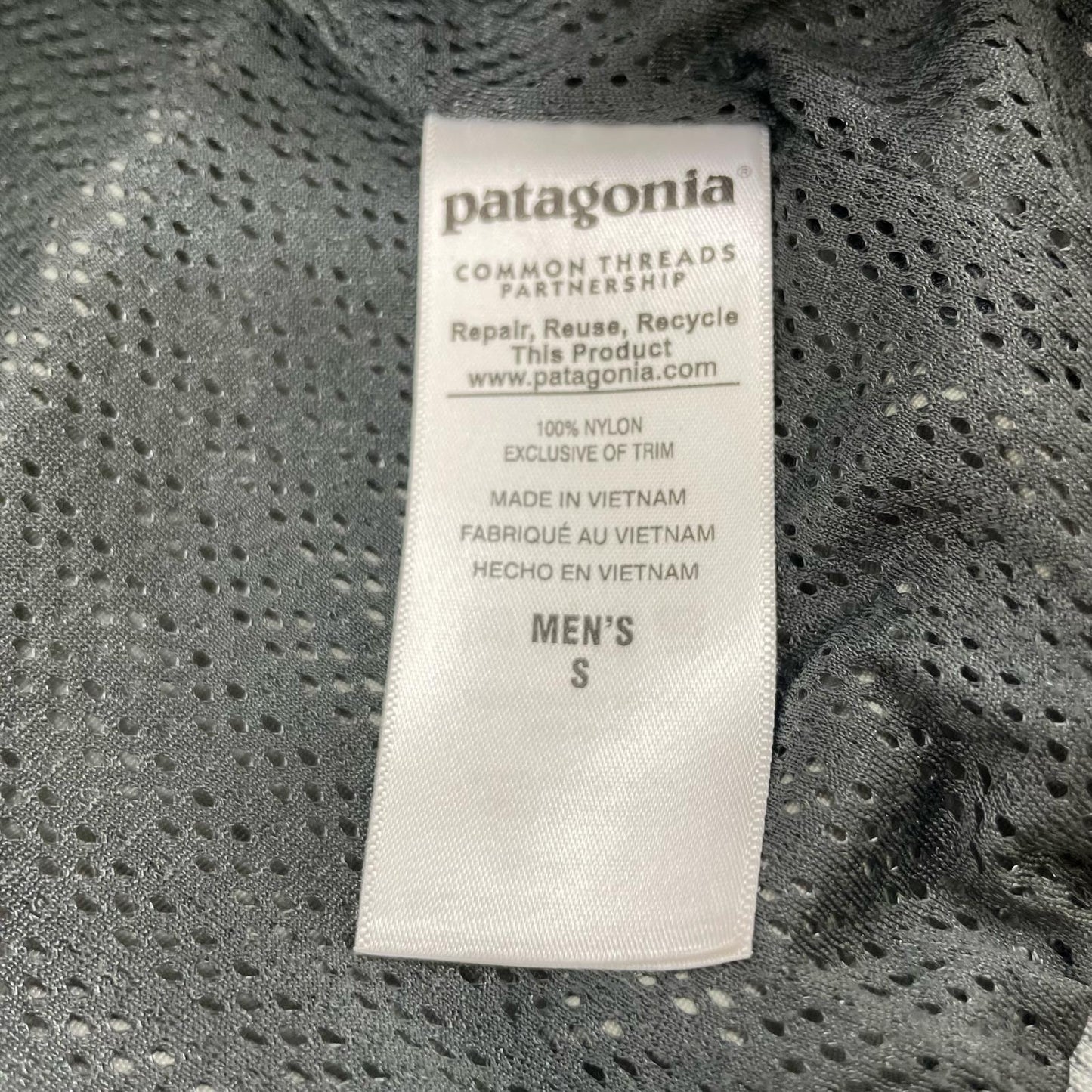 patagonia | パタゴニア バギーズ マウンテンパーカー 28150 グレー サイズ：S【尾張小牧店】