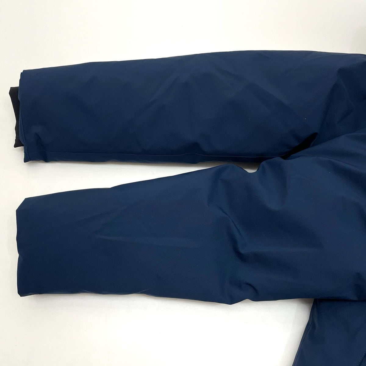 【中古】patagonia | パタゴニア フローズンレンジ マウンテンパーカー 27975 ネイビー サイズ：M【尾張小牧店】