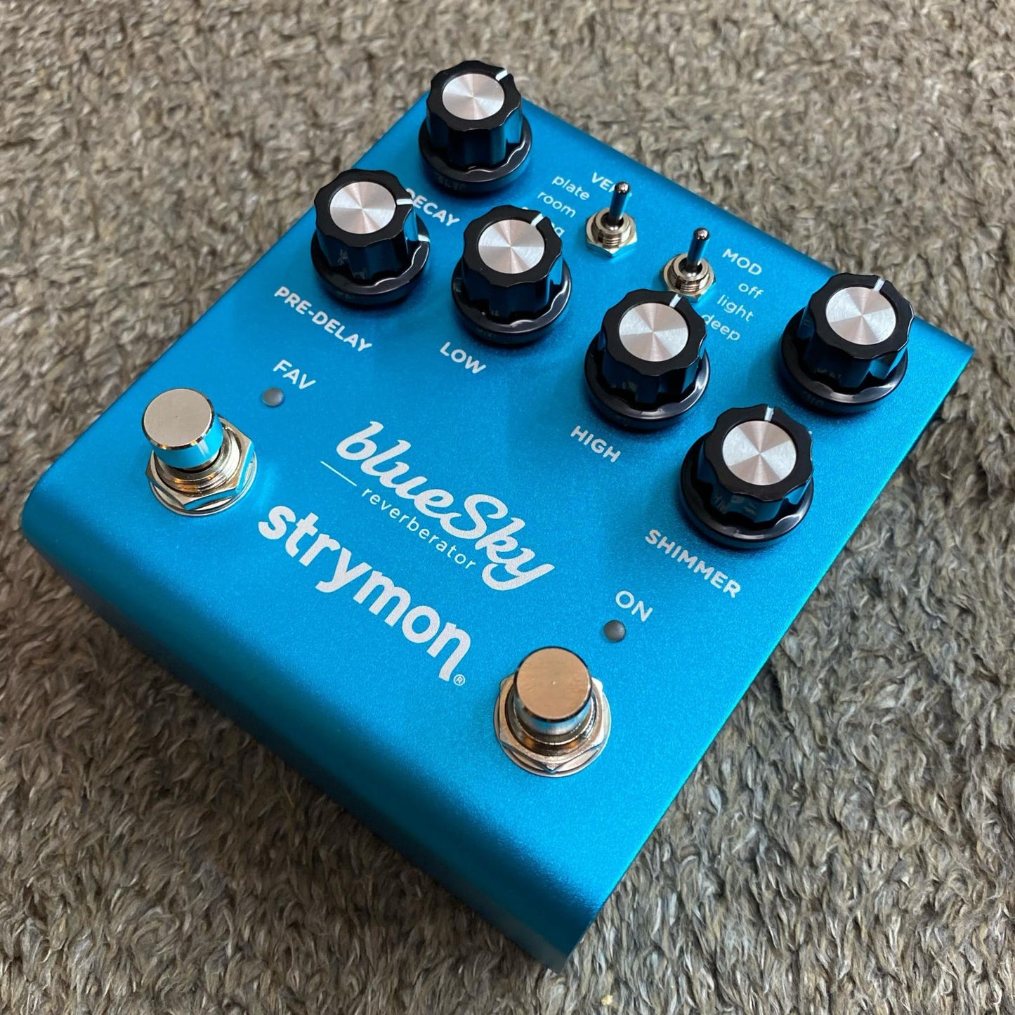 【新品】 strymon | ストライモン 楽器 Blue Sky V2【尾張小牧店】