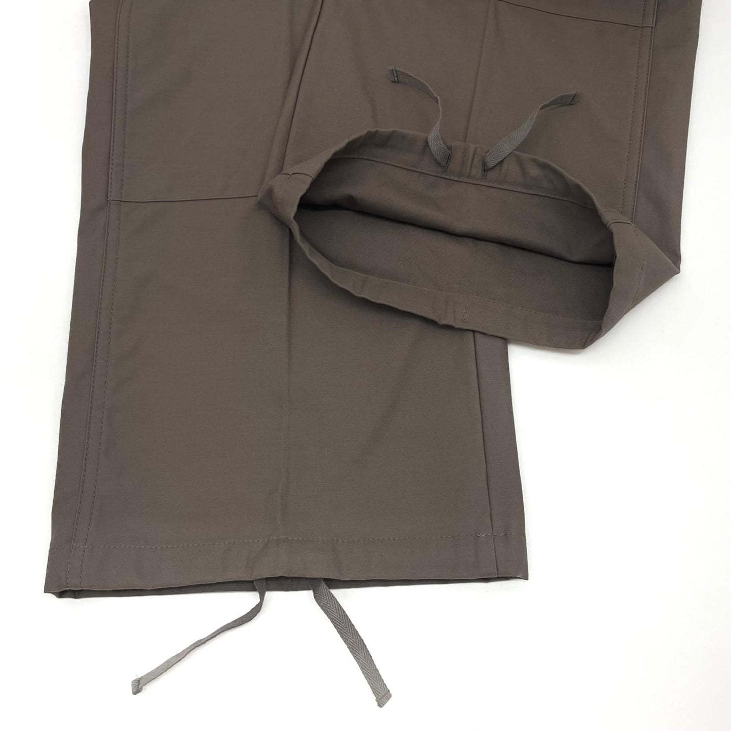 【中古】Sacai×WTAPS | サカイ×ダブルタップス　25SS Cotton Back Satin Pants 01 コットンバック サテンパンツ 25-03695M ベージュ サイズ：1【尾張小牧店】