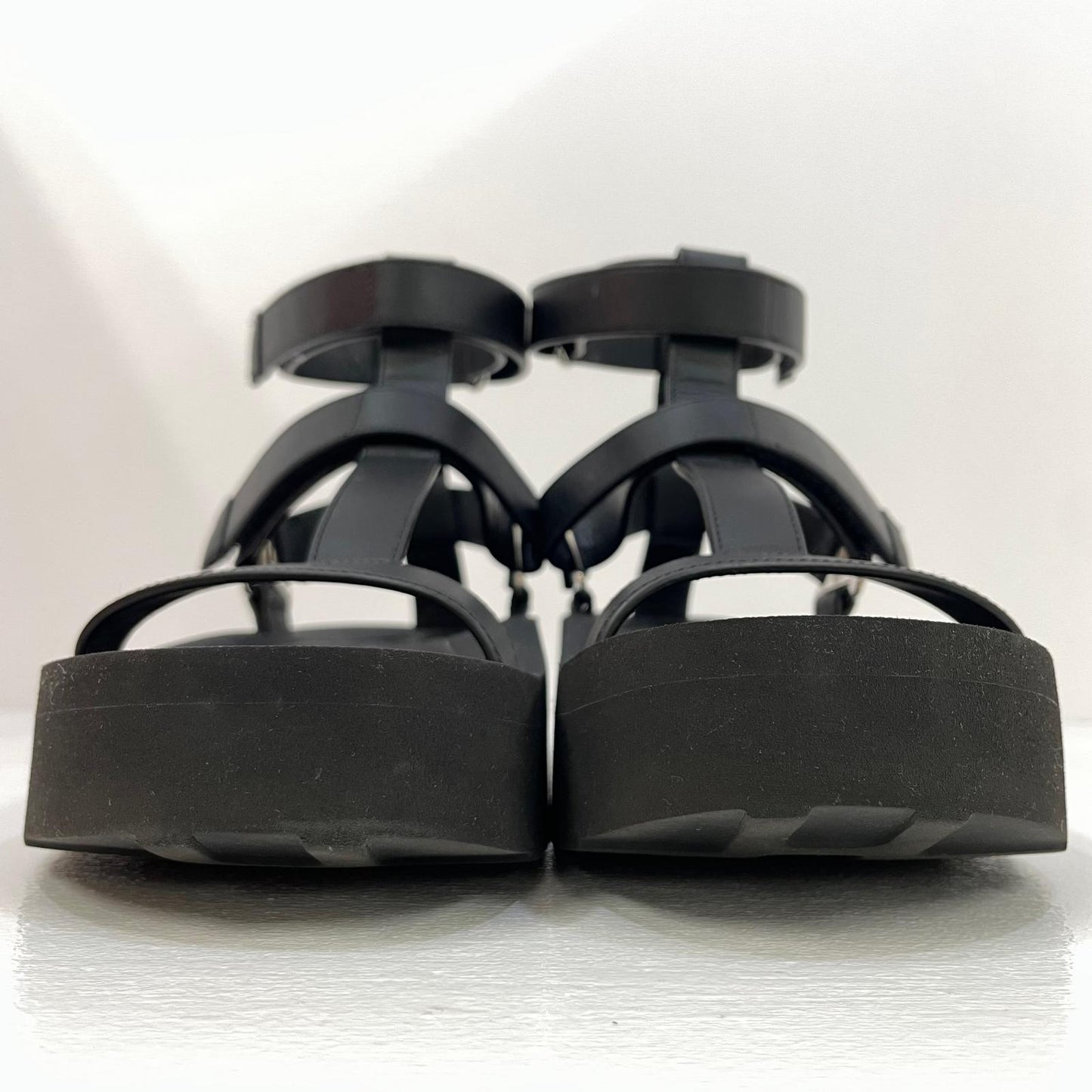 【中古】HERMES | エルメス サンダル ブラック【尾張小牧店】