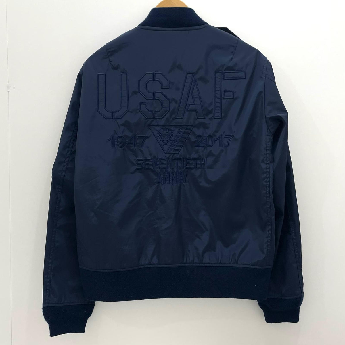 【中古】AVIREX | アヴィレックス フライトジャケット ネイビー サイズ：L【尾張小牧店】