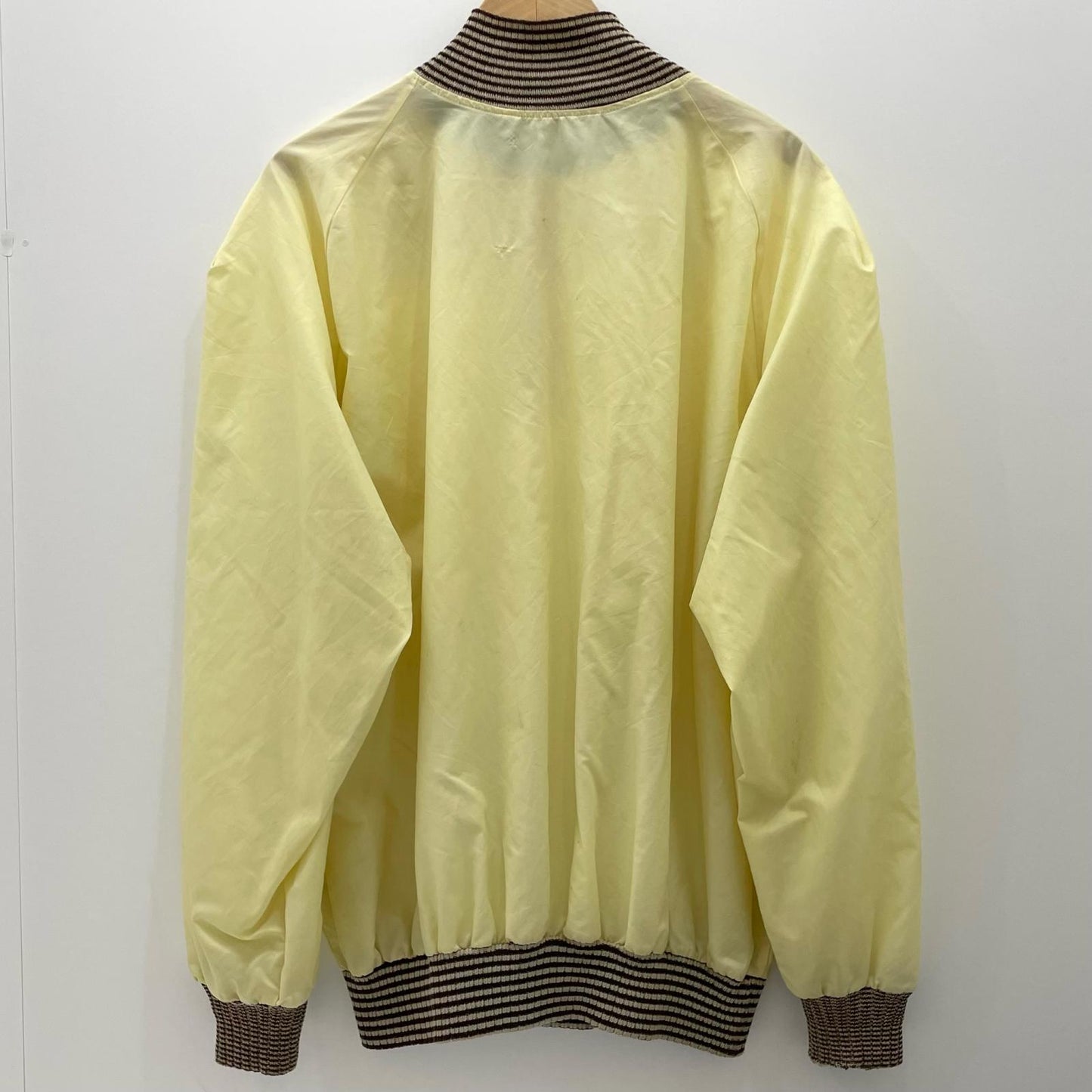 VINTAGE | ビンテージ ナイロンスウェット スウェット クリーム【尾張小牧店】