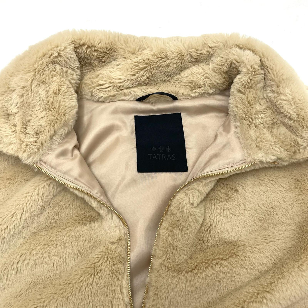 【中古】TATRAS | タトラス その他トップス ベージュ【尾張小牧店】