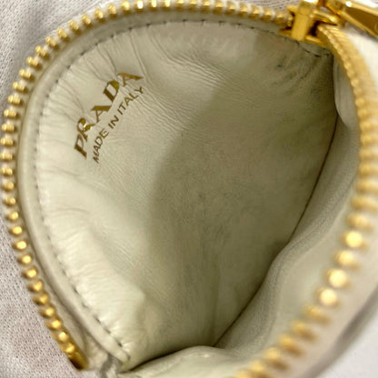 【中古】PRADA | プラダ サフィアーノ トライアングル ロゴ 丸形 コインケース 1MM006 ホワイト【尾張小牧店】
