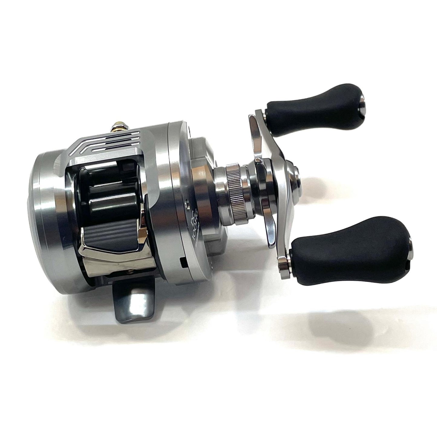 【フィッシング/釣り/釣具/リール】 【ベイトリール/右ハンドル】SHIMANO | シマノ 26カルカッタコンクエスト DC 100HG【尾張小牧店】